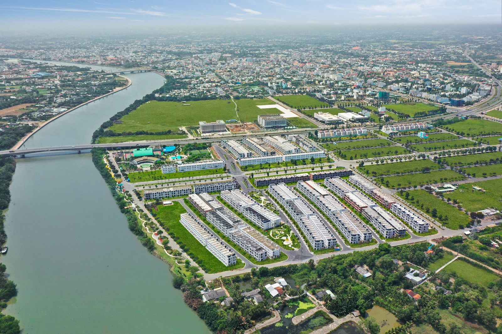 Hình ảnh thực tế tổng quan Lavilla Green City